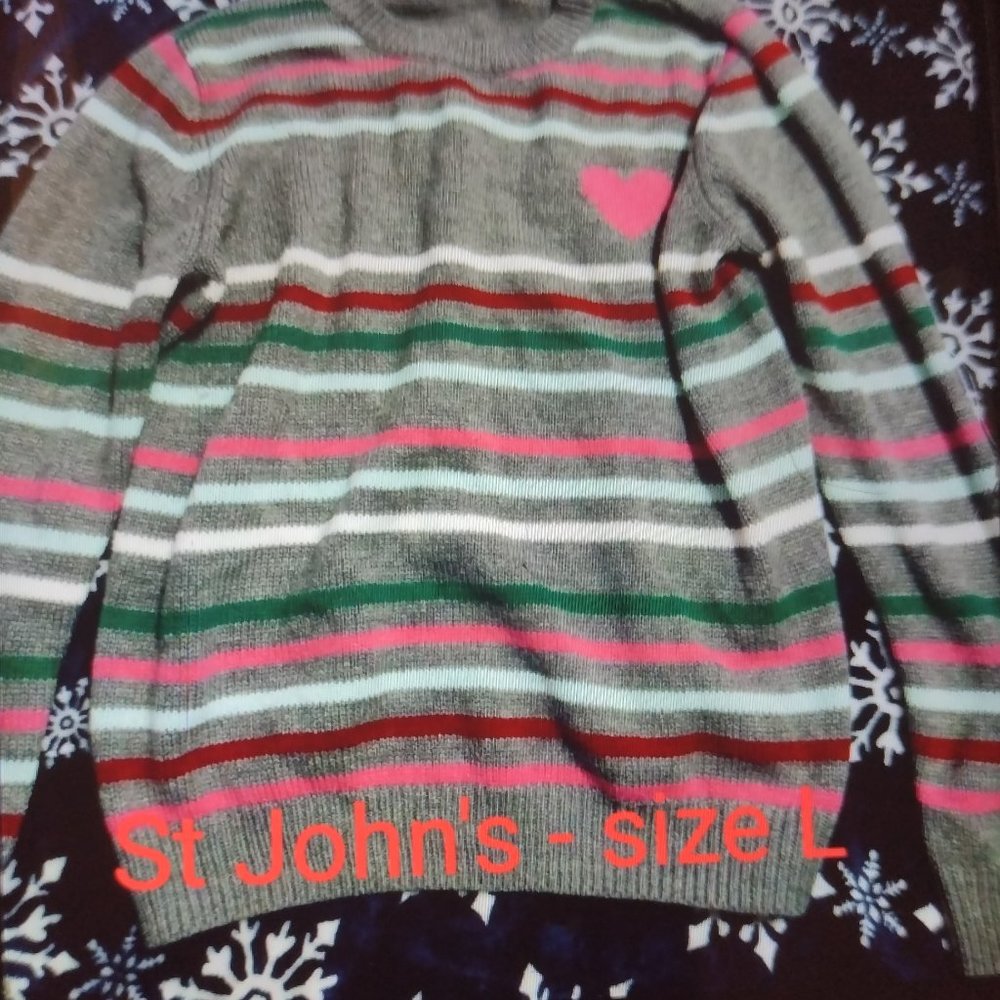 Women's sweater